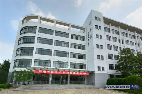 “抛售美国”风暴席卷全球！华尔街惊现历史性拐点，三大关键信号预示市场巨变